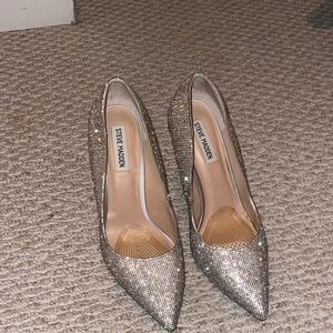 Steve Madden Daisie Rhinestone Pumps